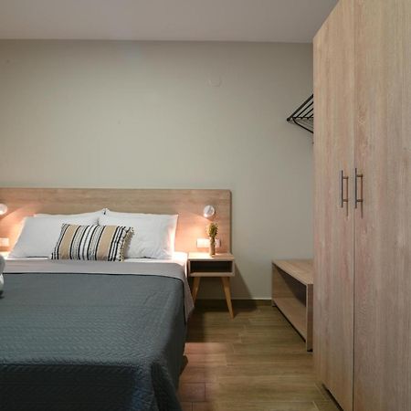 Niel Holiday Apartments, Panel Hospitality Homes & Villas Leptokarya  Exterior photo