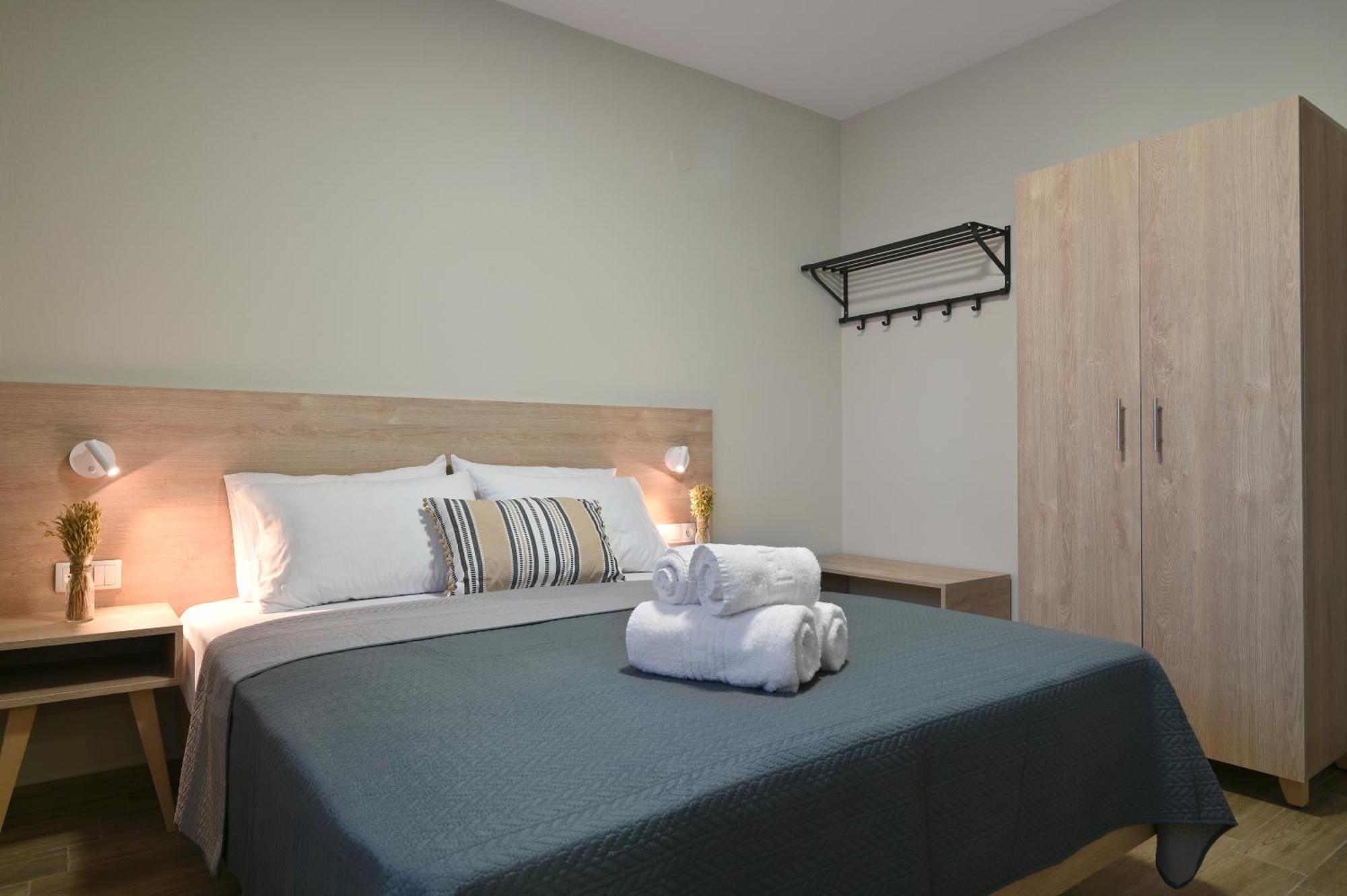 Niel Holiday Apartments, Panel Hospitality Homes & Villas Leptokarya  Exterior photo